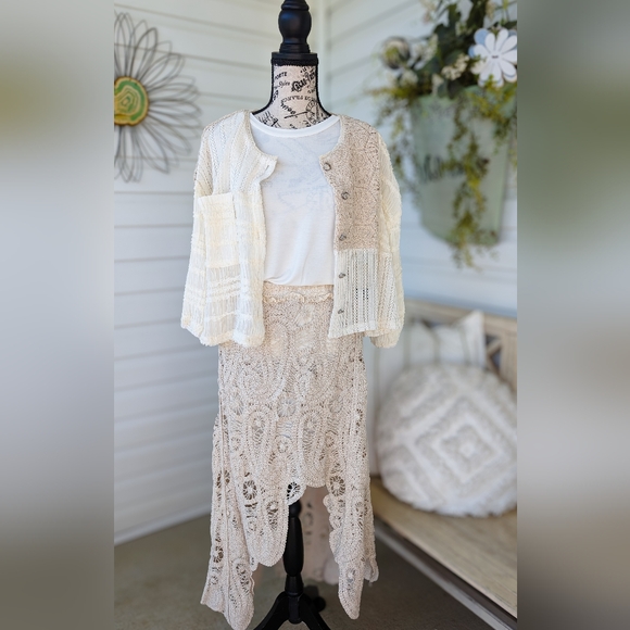 Crochet Skirt - Picture 5 of 7